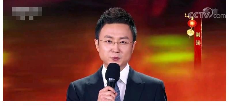 尤其是康辉与刚强,可是小尼这些账号几乎是只字未提康辉与刚强,其实