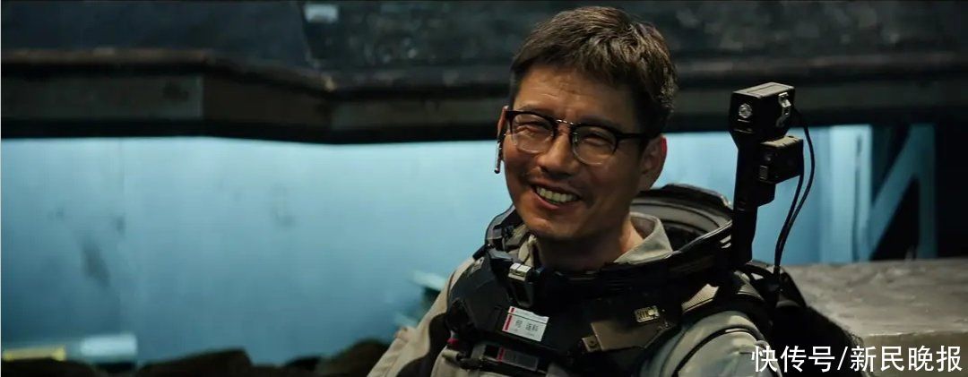 《宇宙探索编辑部》主演杨皓宇:科幻少年终成大叔,但也会成为大树 - 360娱乐,你开心就好