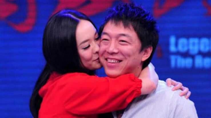 霍思燕人设崩塌?在社交平台手撕黄奕,抢杨幂资源?
