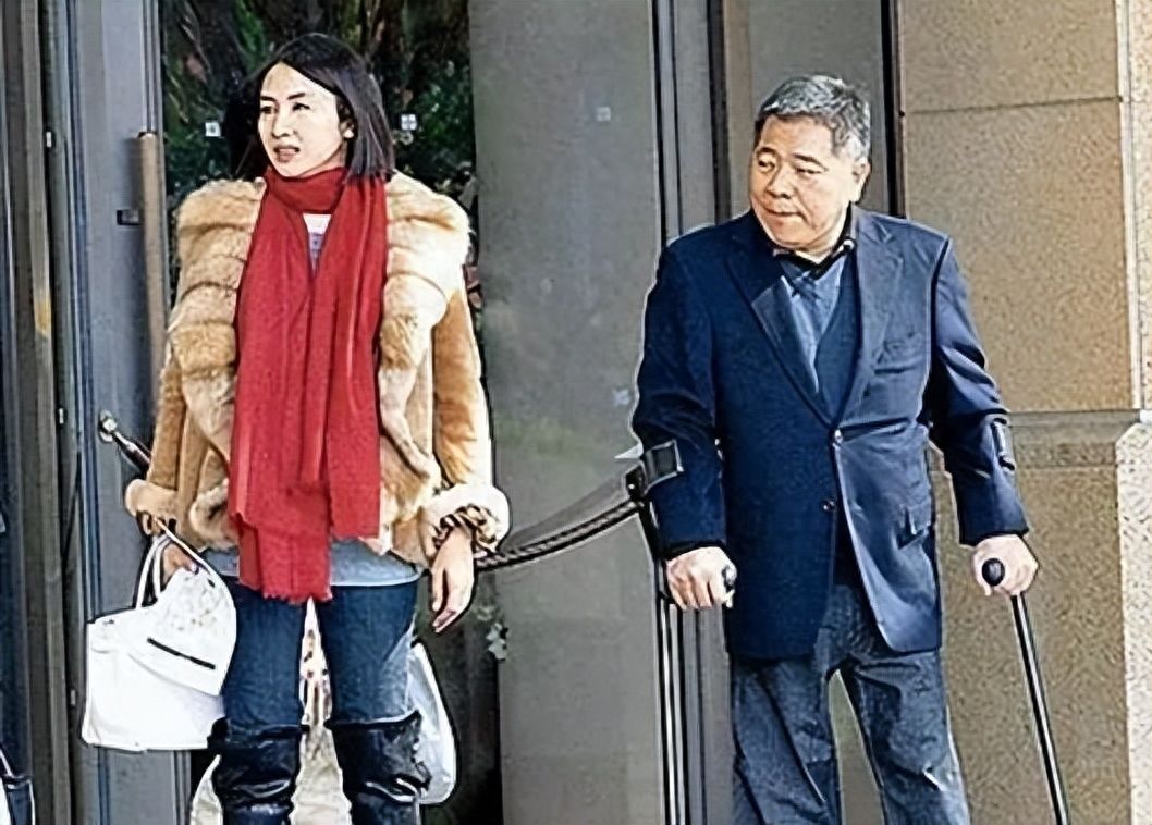 黎姿：事业鼎盛时退圈，只为嫁给残疾丈夫，如今婚姻状况如何了？ - 360娱乐，你开心就好
