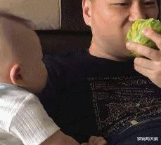 在爷爷仓库发现的，这至少也是个营长吧？网友：最低师长！哈哈
