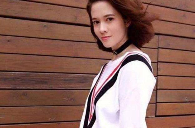刚红就飘了？临时加价错失《战狼2》意外成就卢靖姗，主演《八佰》又引争议