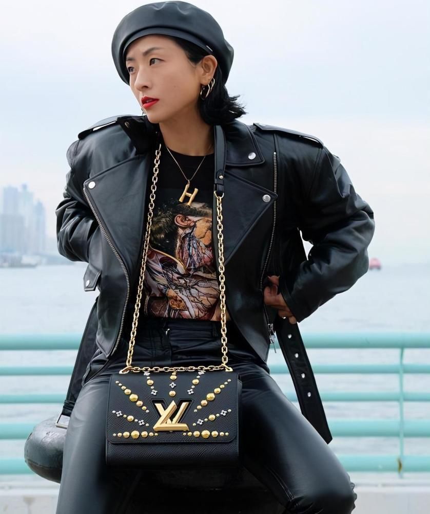 陈奕迅自曝很久没收入,有点积蓄却有个败家老婆,女儿都不习惯了