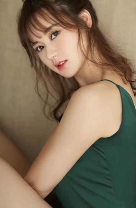 赵本山最信任她，为孝敬父亲退出娱乐圈，来去自由也只有她