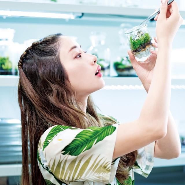 33岁石原里美下嫁？男方英俊有事业家庭好，距离或成不确定因素