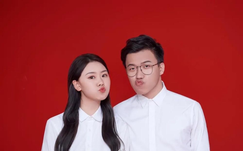 李秋怡先生和李秋怡女士结婚了，生孩子叫啥？网友献计：李双双！