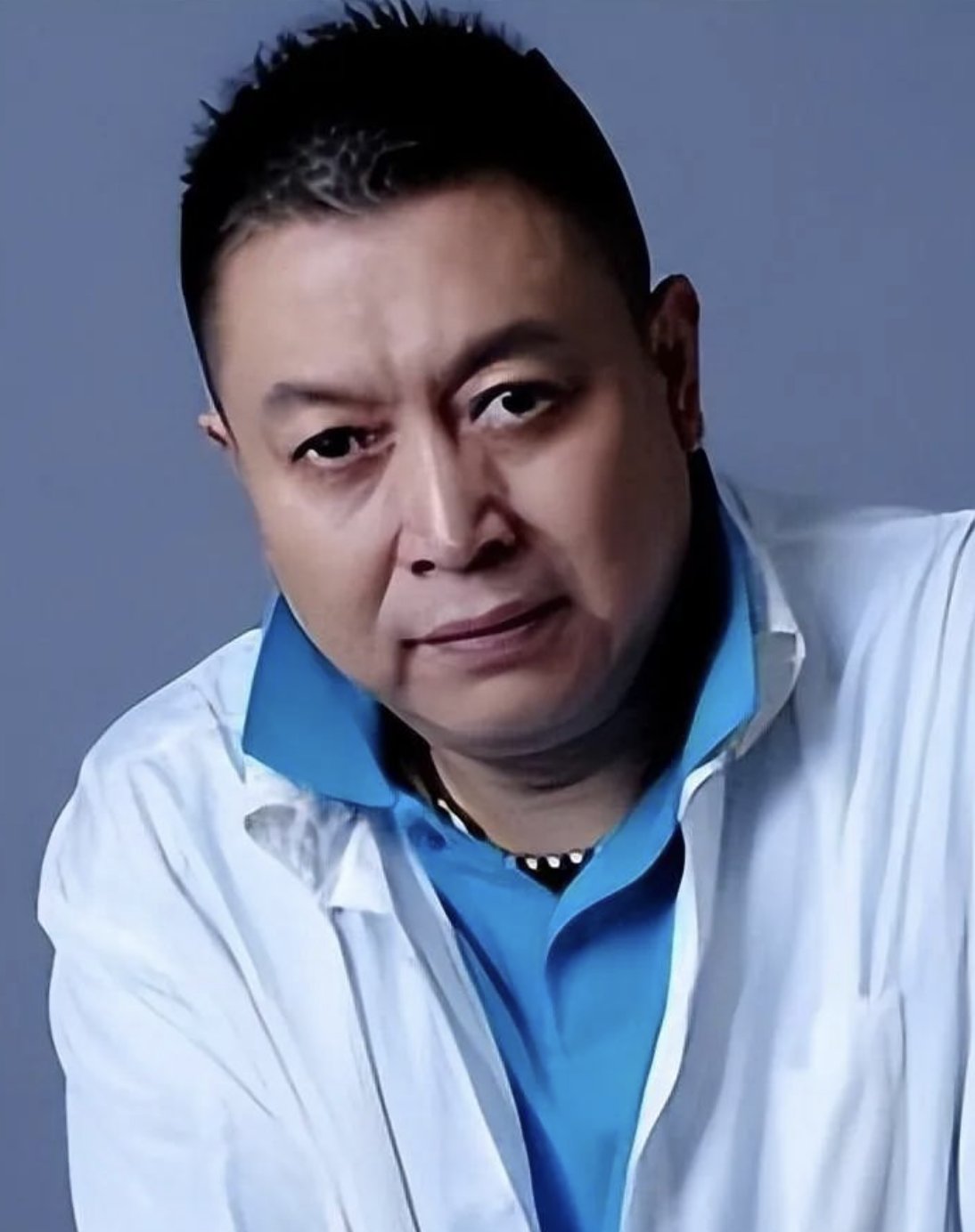 王为念:两段失败婚姻,65岁仍孤身一人,母亲临终前还催他成家