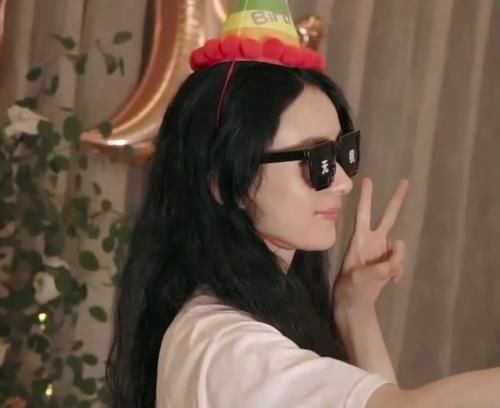 赵丽颖生日会视频被传，没有了美颜，33岁脸蛋是认真的吗？