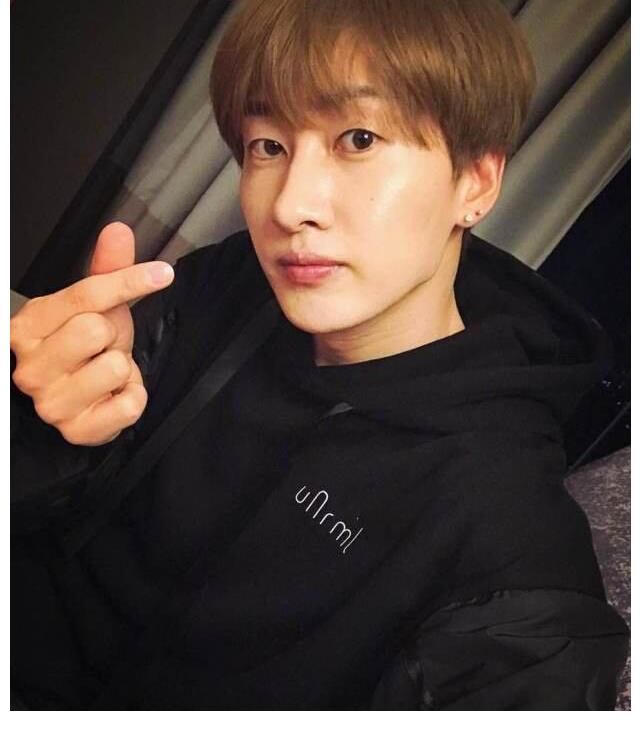 《跑男》新年遭遇一个又一个不利因素 银赫·新冠肺炎呈阳性 宋智孝