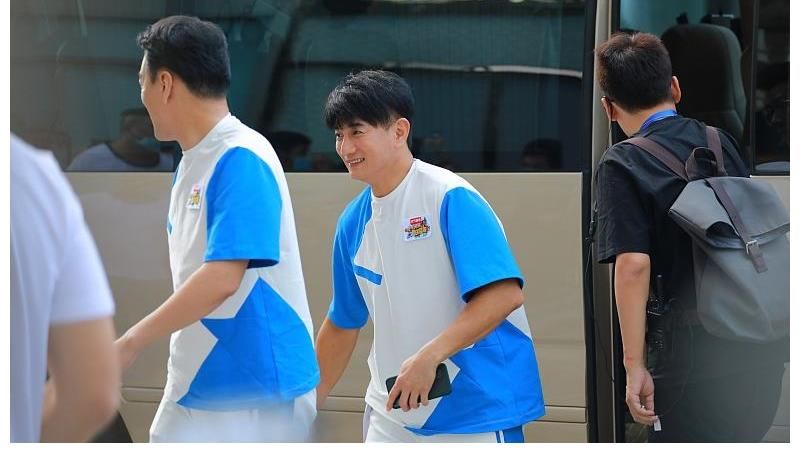 小哥了解服务器购买费用