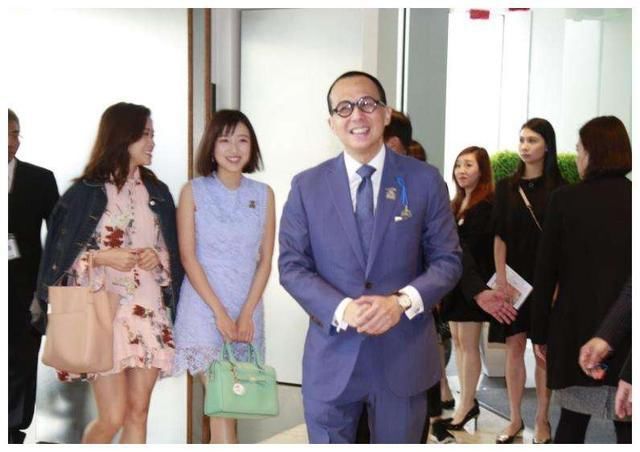 不让梁洛施有机可乘,郭嘉文努力进修语言课程,发文疑暗示李泽楷
