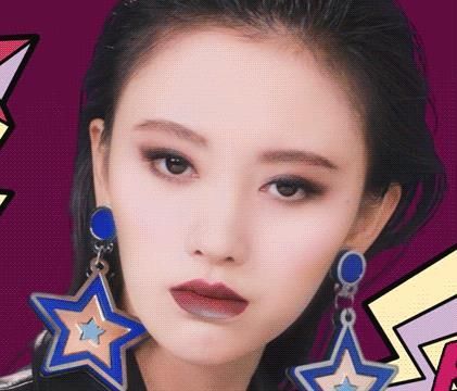 女明星画浓妆，杨紫变成熟，鞠婧祎反差大，袁冰妍得罪了造型师？