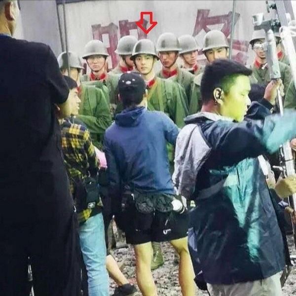 肖战新剧《王牌部队》来了！官微已经备好，路透照曝光阳光帅气惹人爱