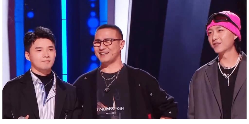 中国好声音黑马预测曾溯恕展示高级嗓音大有越唱越好的架势