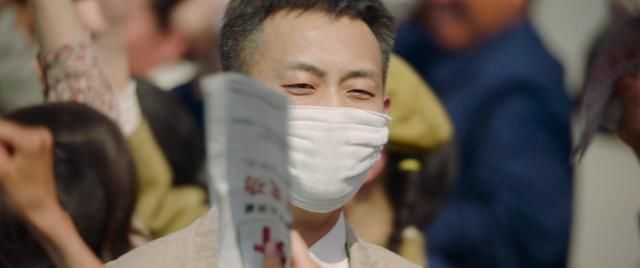 《金刚川》点映后，网友赞张译不愧为影帝，台前戏好幕后敬业
