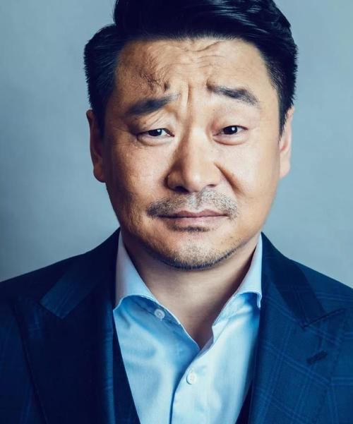 王景春：当过电焊工，做过售货员，演戏22年4座影帝，一生坎坷又传奇